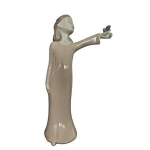 Royal Worcester Collection Figurine 2005